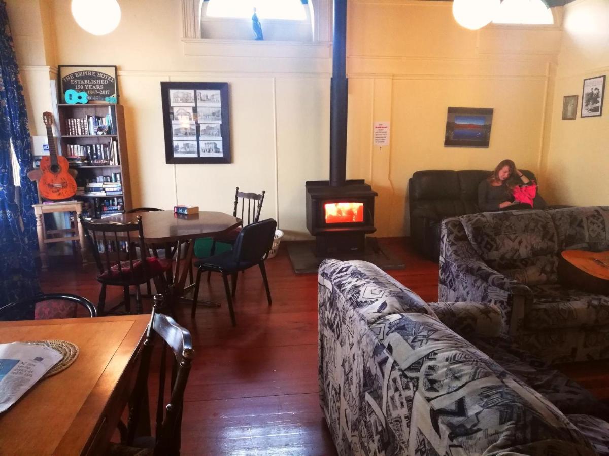 Empire Backpackers Hostel *