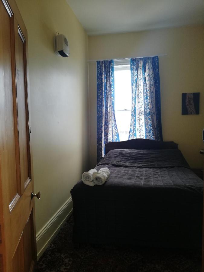 Hostel Empire Backpackers *